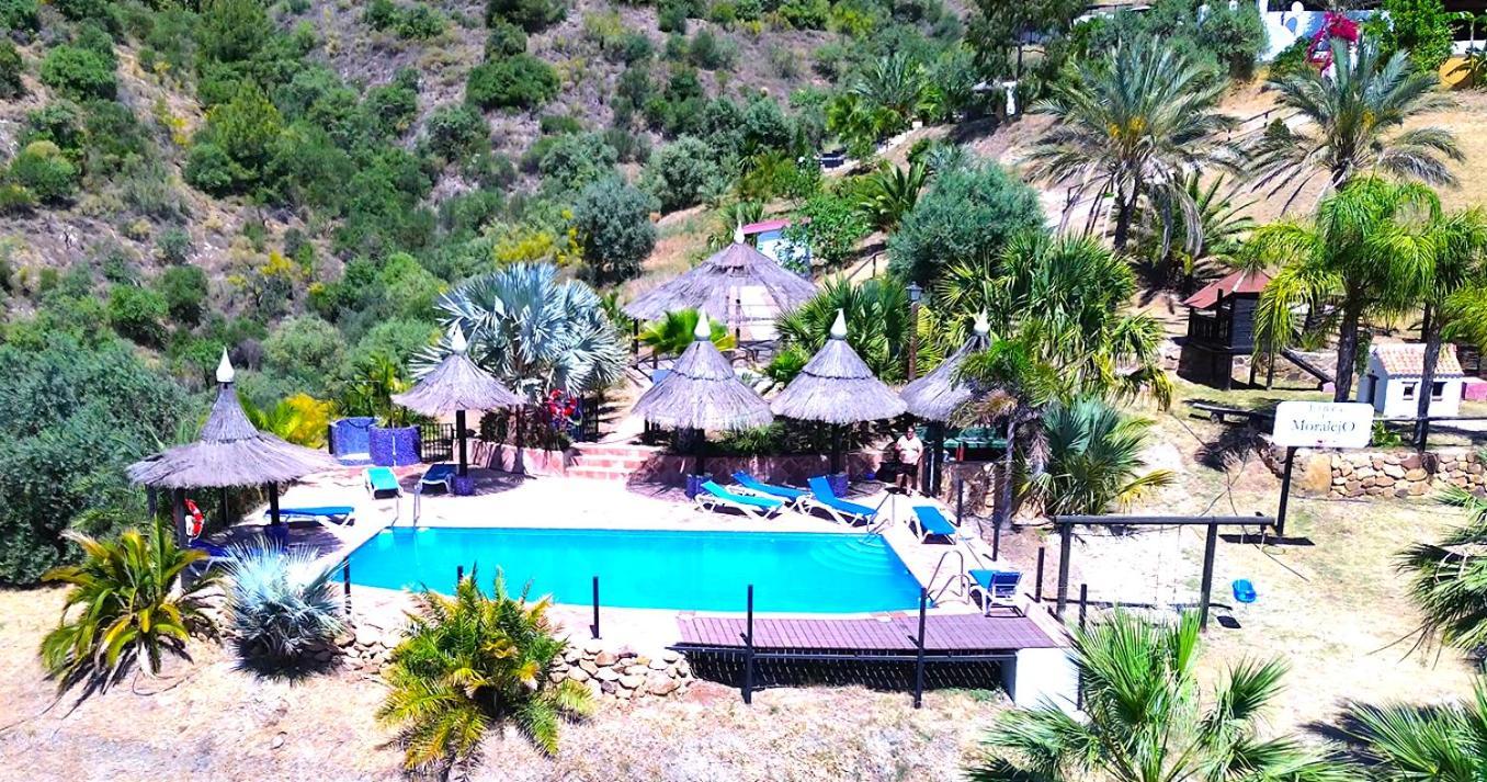 Castle Tower Apartment In Rural Holiday Park 'Bernard' Tolox Bagian luar foto